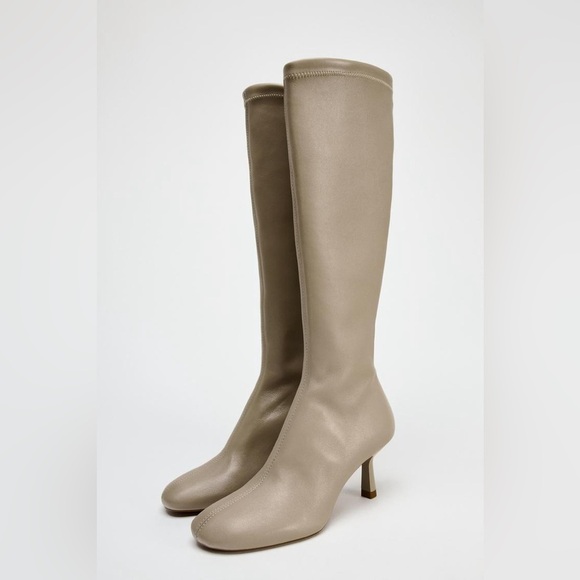 NWT. Zara Gray Soft Leather Knee-High Boots. Size 9. - Picture 6 of 8